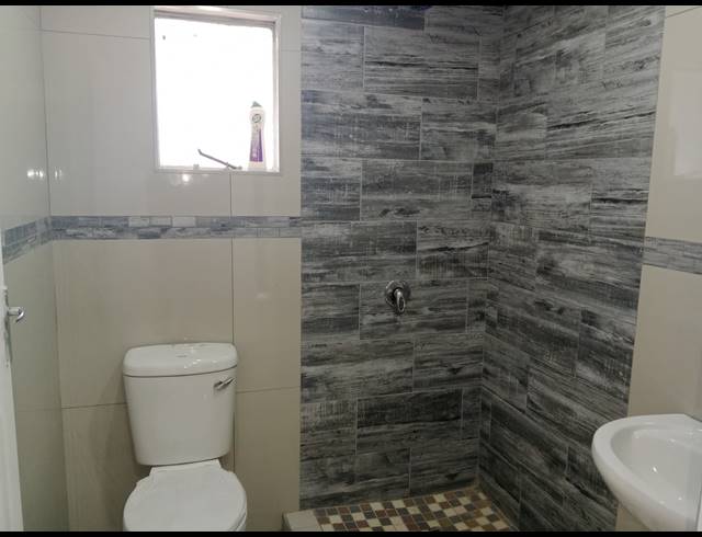 2 BEDROOM HOUSE FOR SALE IN NORTHDALE
